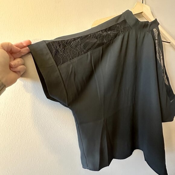 Women's S NWT Olivia Grey Black Lace Cold Shoulder Blouse Mock Neck - Picture 3 of 10